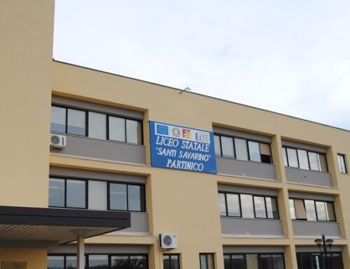 Liceo Scientifico Santi Savarino di Partinico, in collaborazione con il Centro Commerciale La Fontana, distribuisce alimenti e beni di prima necessità